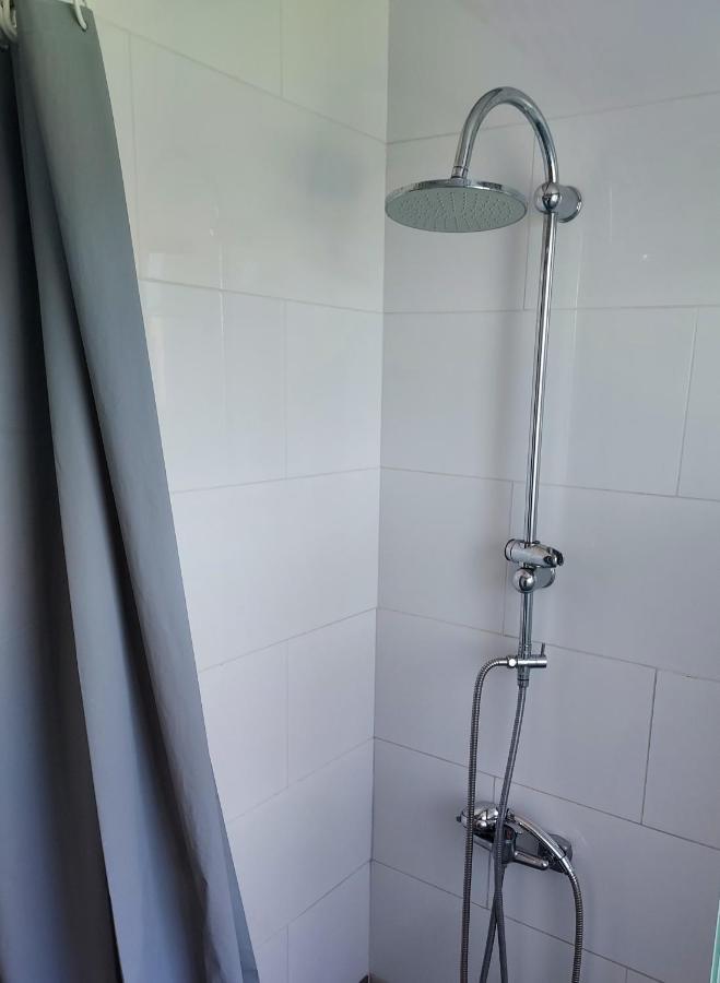 Appartement Meuble Avec Deux Chambres 물랭 외부 사진